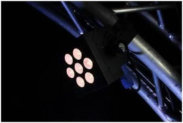 Alt view image 4 of 6 - Blizzard Lighting HotBox Infiniwhite Professional LED PAR Fixture, Black Housing