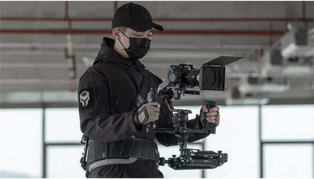 Alt view image 4 of 4 - Tilta Float Dual Handheld Gimbal Support System