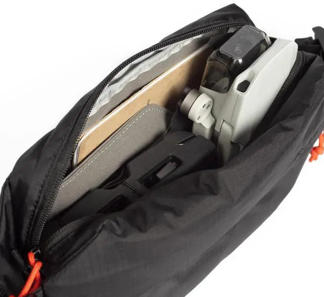 Alt view image 4 of 5 - Moment MTW 2L Fanny Sling, Black Ripstop #106-150