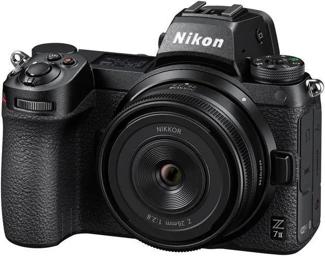 Alt view image 14 of 18 - Nikon NIKKOR Z 26mm f/2.8 Lens