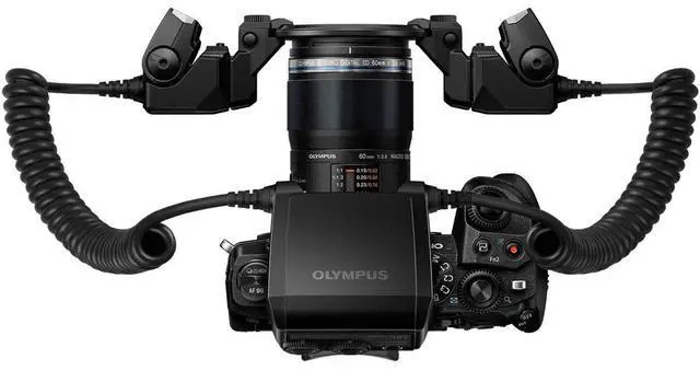 Alt view image 4 of 4 - Olympus STF-8 Twin Flash V326160BW000
