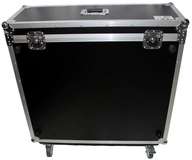 Alt view image 12 of 13 - Flight Case for Midas M32 Console with Doghouse and Wheels