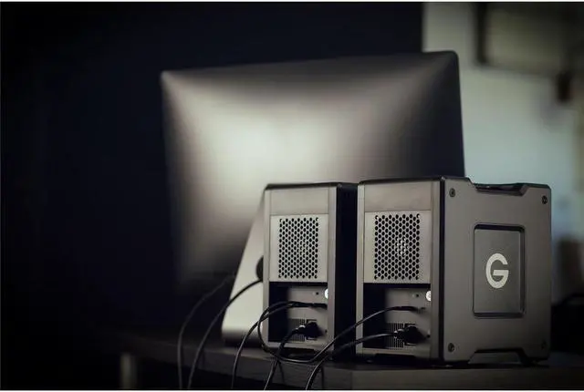 Alt view image 8 of 8 - SanDisk Professional G-RAID SHUTTLE 4 72TB SDPH34H072TNBAAB