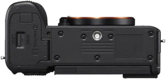 Alt view image 20 of 20 - Sony Alpha 7C II Full-Frame Interchangeable Lens Camera - Silver