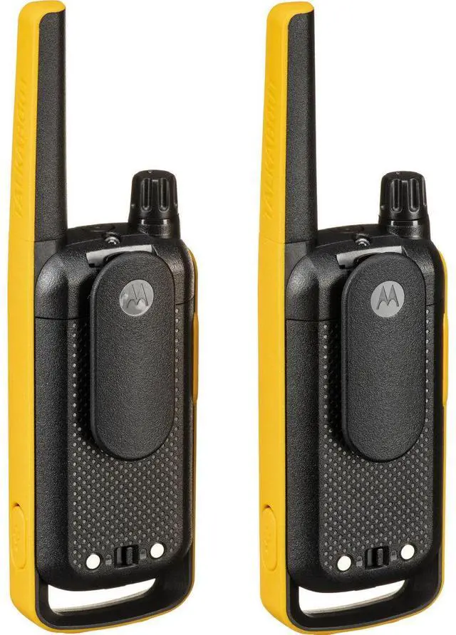 Alt view image 4 of 8 - Motorola TALKABOUT T470 two-way radio - 2 Pack
