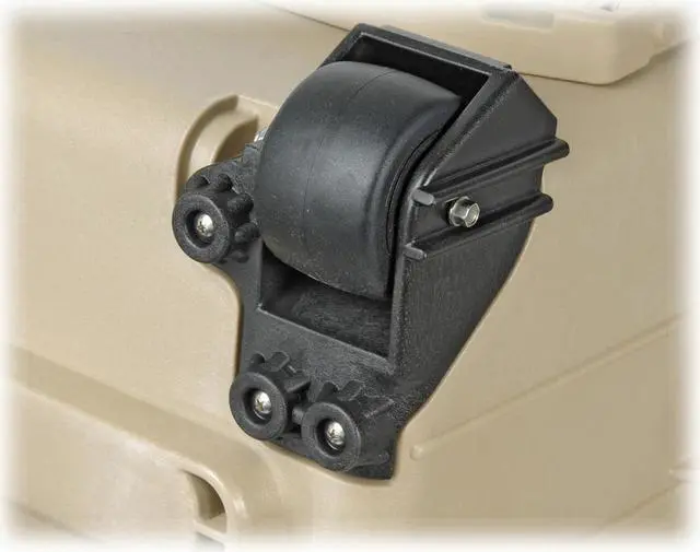 Alt view image 5 of 5 - Pelican 1740NF Transport Case without Foam (Desert Tan)