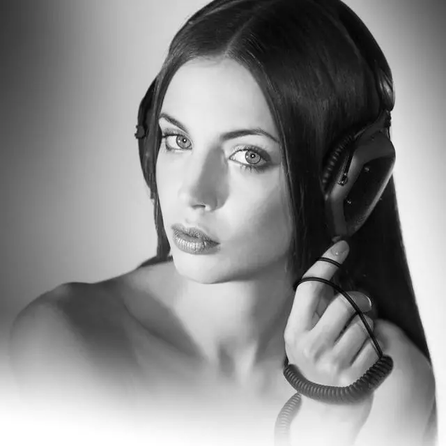 Alt view image 11 of 11 - V-MODA CoilPro Extended Cable