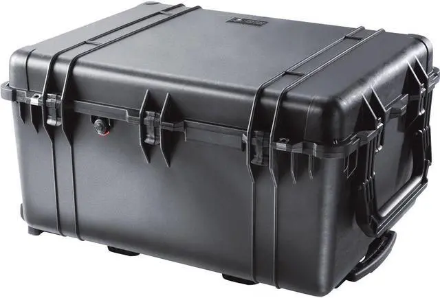 Alt view image 10 of 11 - Pelican 1630 Transport Case with Dividers (Black)