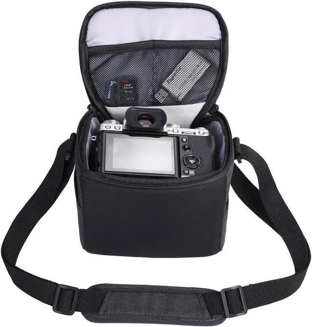 Alt view image 5 of 7 - Vanguard Vesta Aspire 15 2.8L Camera Shoulder Bag, Gray #VESTA ASPIRE15 GY