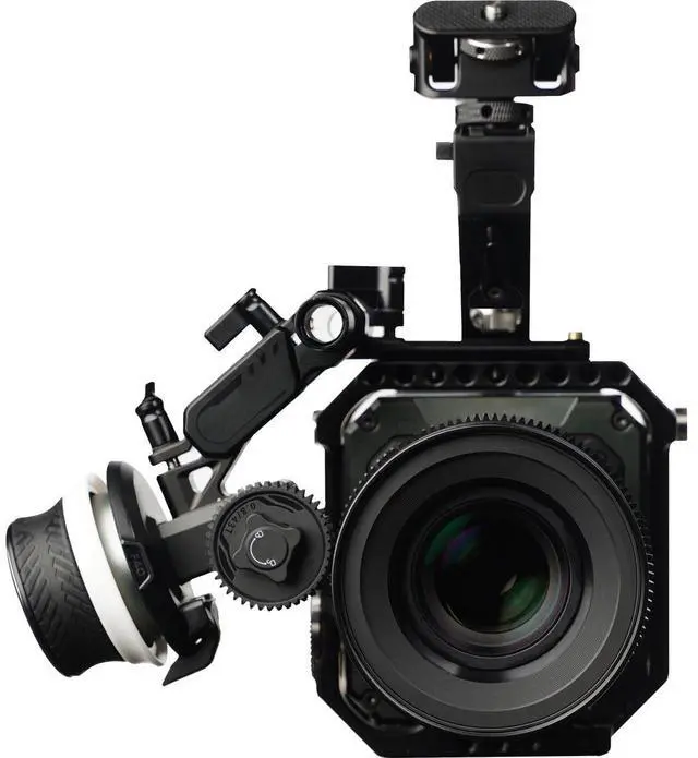 Alt view image 3 of 7 - 7artisans Photoelectric 25mm T1.05 Vision Cine Lens for Canon RF, Black