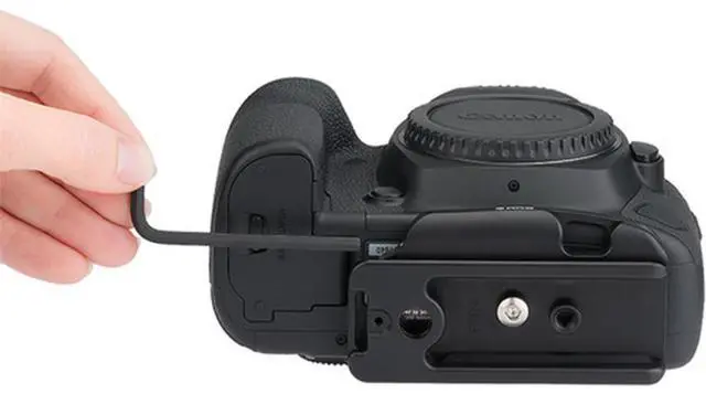 Alt view image 7 of 7 - Really Right Stuff Base Plate for Canon 5D Mk IV #B5DMKIV