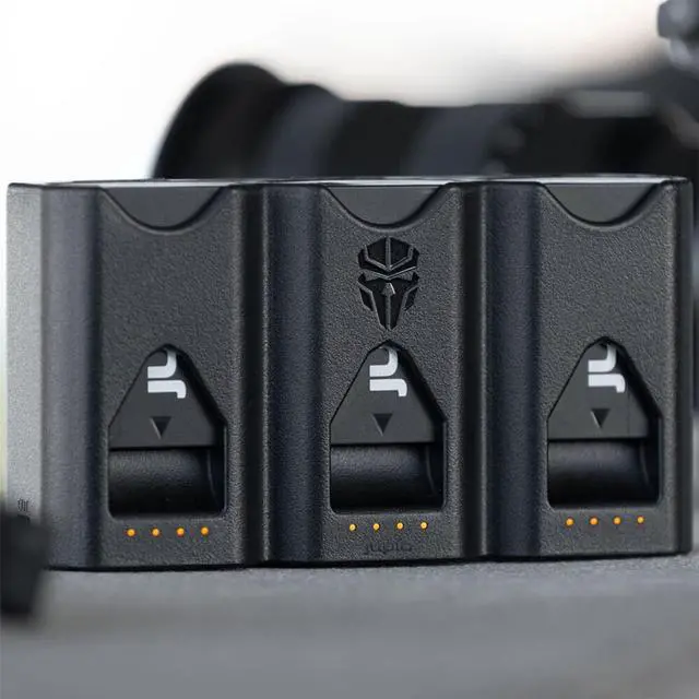 Alt view image 6 of 14 - Jupio Jupio Tri-Charge for Canon LP-E6 #JTC-LPE6
