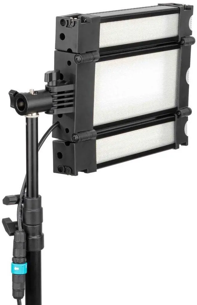 Alt view image 6 of 7 - Lowel Tota LEDXL Daylight LED Floodlight