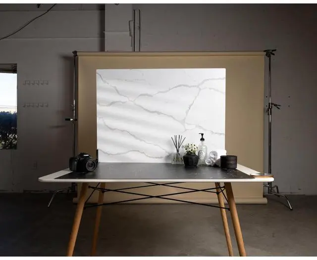 Alt view image 3 of 7 - V-FLAT WORLD Duo Board - 30x40" Double Sided Surface Board, Carrara Blue/Calacatta Gold