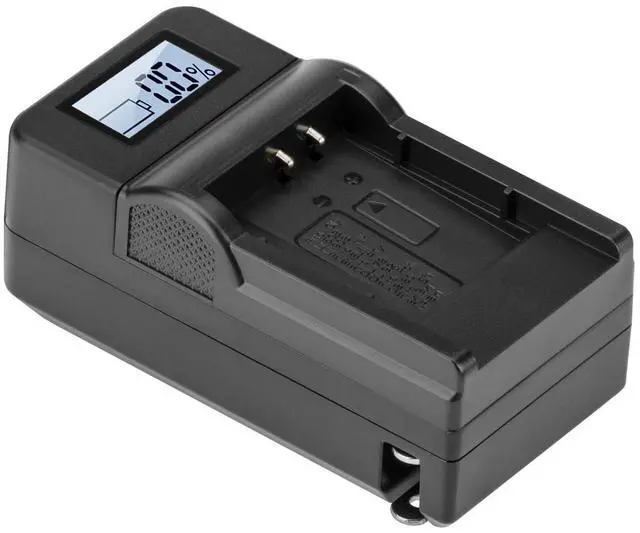 Main image of Green Extreme Compact Smart Charger with LCD Screen for Nikon EN-EL11