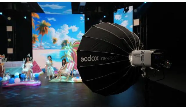 Alt view image 5 of 5 - Godox Litemons LE200Bi Bi-Color LED Monolight (White) #LE200BI