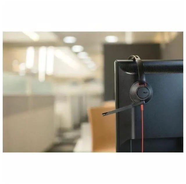 Alt view image 4 of 5 - Poly Blackwire 5220 Stereo USB-C Headset +3.5mm Plug +USB-C/A Adapter (Bulk) (8X231A6), Black