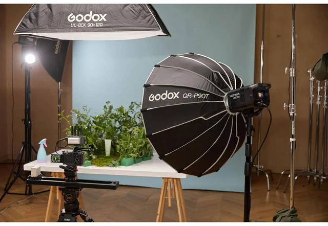 Alt view image 4 of 6 - Godox Litemons LE300Bi 320W Bi-Color LED Monolight, Black