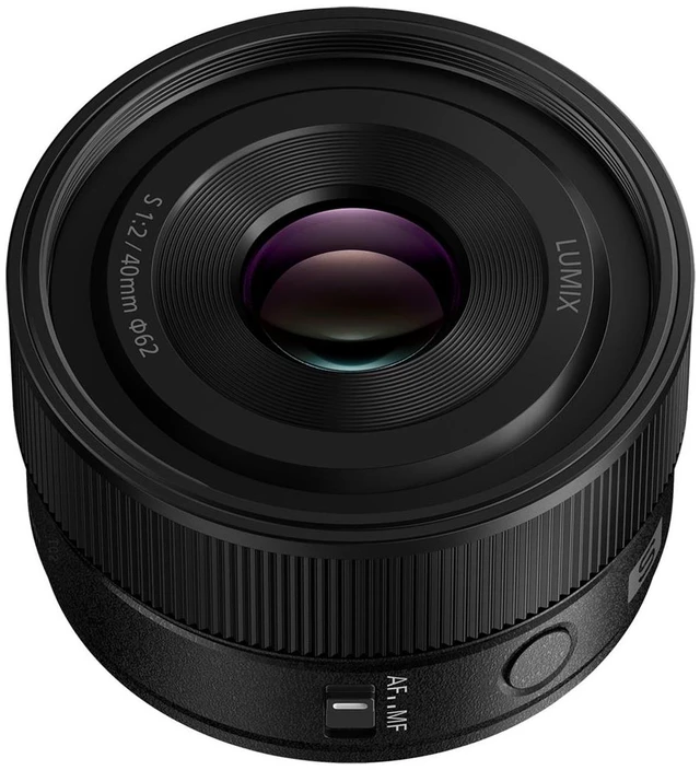 Main image of Panasonic LUMIX S 40mm f/2 Lens for L-Mount, Black