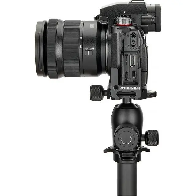 Alt view image 7 of 7 - PAIGE QD-Compatible Dedicated L-bracket for Lumix S5 II G9 II - Darkness