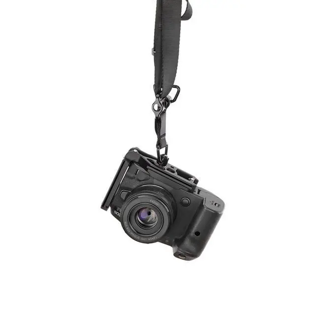 Alt view image 7 of 7 - 3 Legged Thing ROXIEQD-B Canon R5/R6 Dedicated L Bracket - Darkness
