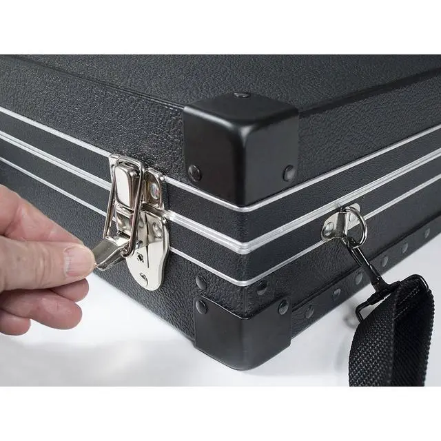 Alt view image 2 of 3 - Archival Methods 22.25x26.25x5" Art Carry Case w/Shoulder Strap & Foam Blocks