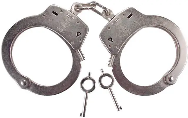 Alt view image 5 of 7 - SMITH & WESSON 350103 S&W 100 HANDCUFFS NICKEL