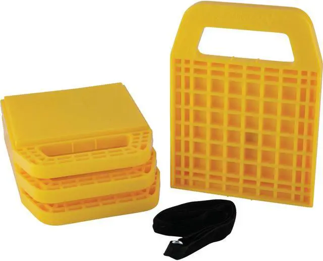 Main image of Camco Interlocking w/Built-in Handle RV Stabilizer Jack Pads, (4-Pack) 44595