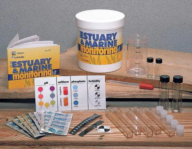 Alt view image 3 of 3 - Lamotte Water Test Ed Kit,pH,Dis O2,Nitrate,etc HAWA 5911