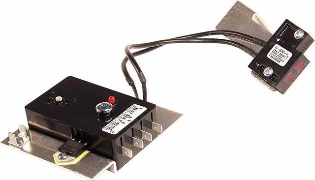 Alt view image 2 of 4 - XLERATOR HAND DRYER XL7 Control Assembly and Sensor,110-277V