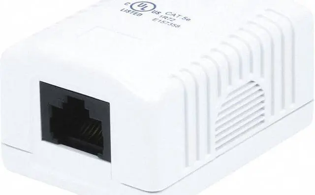 Alt view image 4 of 9 - Monoprice 1-port Cat5e Surface Mount Box - White