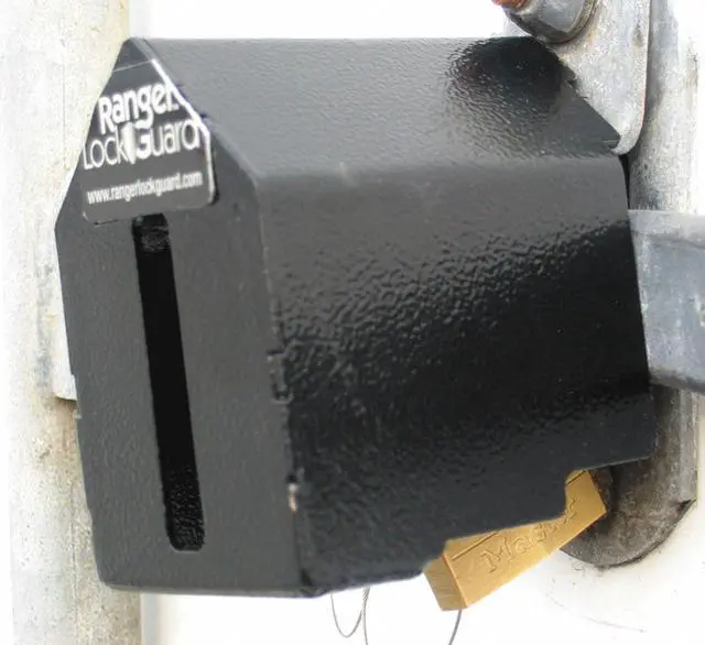 Alt view image 3 of 6 - Ranger Lock RGEX-0L Extended Lock Guard with 2 inch Lock for tractor trailer doo