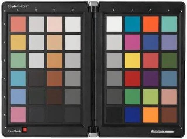 Main image of Datacolor SpyderCheckr SCK100