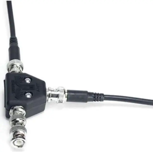 Alt view image 4 of 6 - Shure UA221 Passive Antenna Splitter/Combiner Kit - Antenna splitter kit