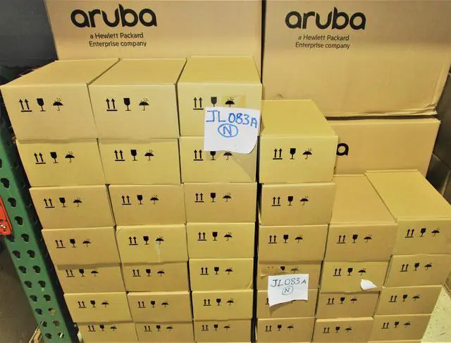 Alt view image 6 of 10 - HPE Aruba 4-port 10GbE SFP+ Module for the Aruba 3810M Switch JL083A