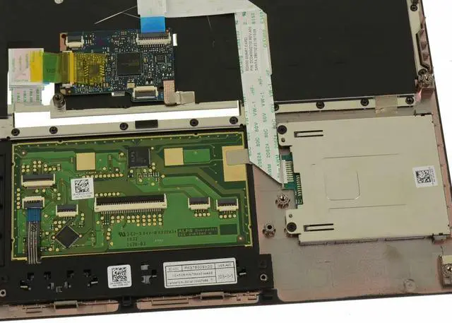 Alt view image 10 of 14 - New Dell OEM Precision 7540 Touchpad Palmrest Assembly  Smart Card Reader RGCRD