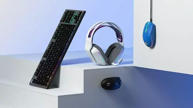 Alt view image 5 of 6 - Logitech - G733 LIGHTSPEED Wireless DTS Headphone:X v2.0 Over-the-Ear Gaming ...