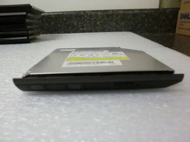 Alt view image 2 of 6 - HP DVDRW CDRW SATA Drive UJ8D1 657534-TC2 684329-001