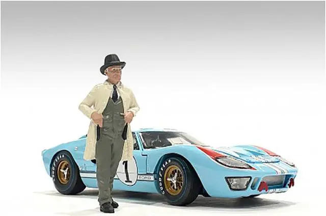 Alt view image 2 of 5 - "Race Day 2" Figurine II for 1/24 Scale Models by American Diorama