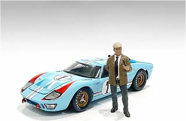 Alt view image 2 of 5 - "Race Day 2" Figurine III for 1/24 Scale Models by American Diorama