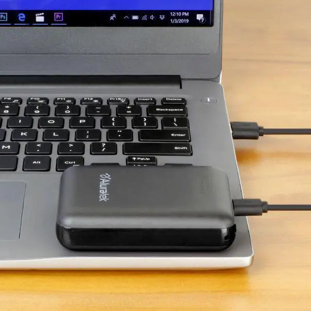 Main image of 10000MAH DUAL USB POWERBANK