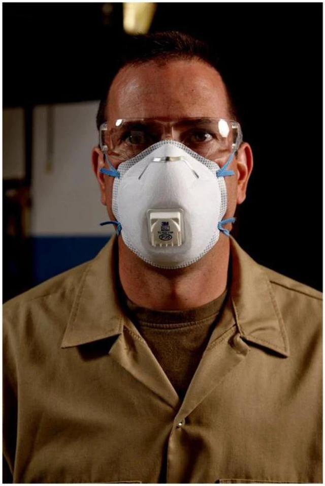 Alt view image 10 of 20 - Particulate Respirator 8271 P95 10/Box