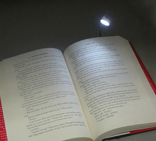 Alt view image 5 of 7 - Rite Lite LED Multi-Purpose Retractable Clip-On Flexible Snail Light LPL882