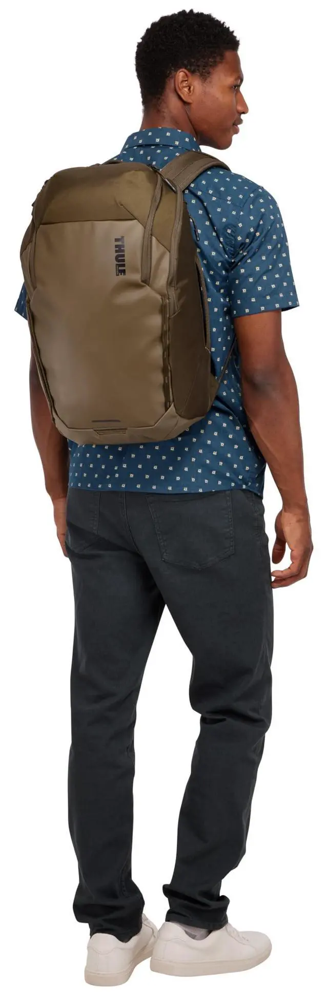 Alt view image 3 of 7 - Thule Chasm Carrying Case Backpack Notebook Deep Khaki 3205223