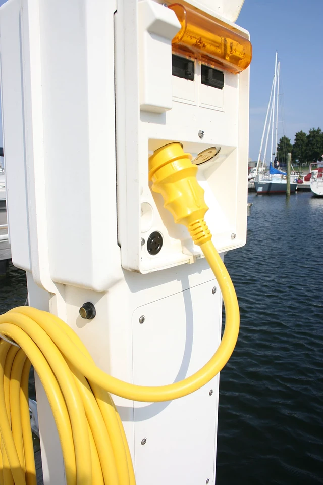 Alt view image 4 of 4 - Marinco 50 AMP 125V Shore Power Cable - 75' - Yellow