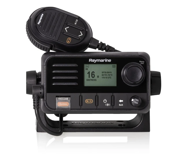 Alt view image 4 of 4 - Raymarine RAY53 VHF Radio