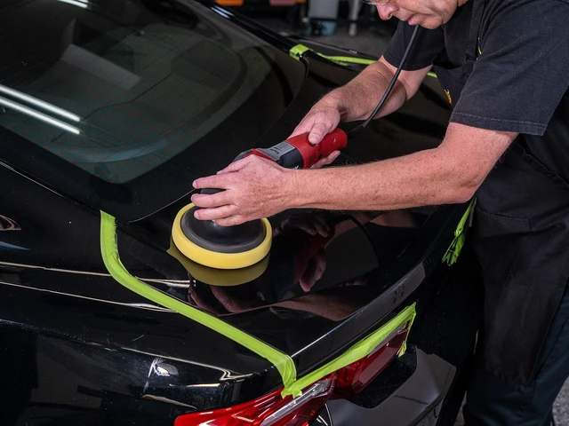 Alt view image 11 of 13 - Meguiar's M9 Mirror Glaze Swirl Remover 2.0 - 16 oz.