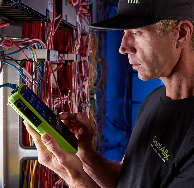 Alt view image 6 of 6 - NetAlly LinkRunner® AT 4000 Smart Network & Cable Tester Model LRAT-4000-KIT