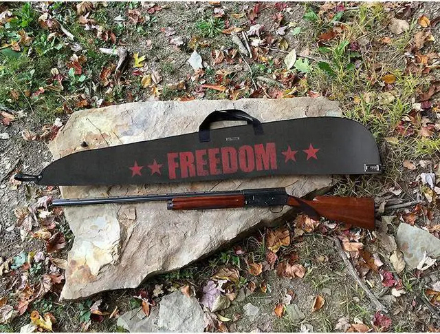Alt view image 2 of 4 - Vaultz Locking Padded Long Gun Rifle Case with Security Tether in Freedom