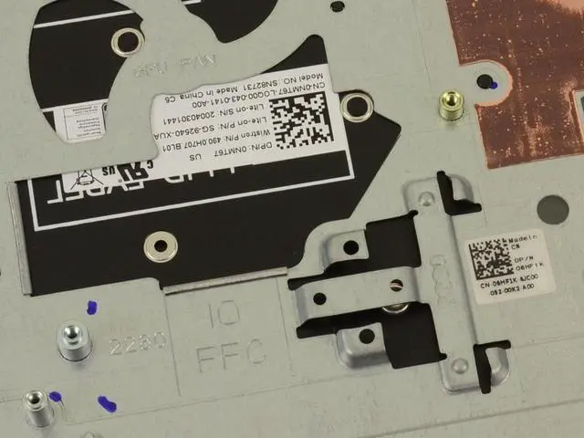 Alt view image 4 of 4 - New Dell OEM G Series G5 5500 Palmrest Keyboard Assembly -PG3 Cell 61D35